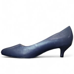 Trotters Kiera Navy‎ Blue Kitten Heels Pump Size 7